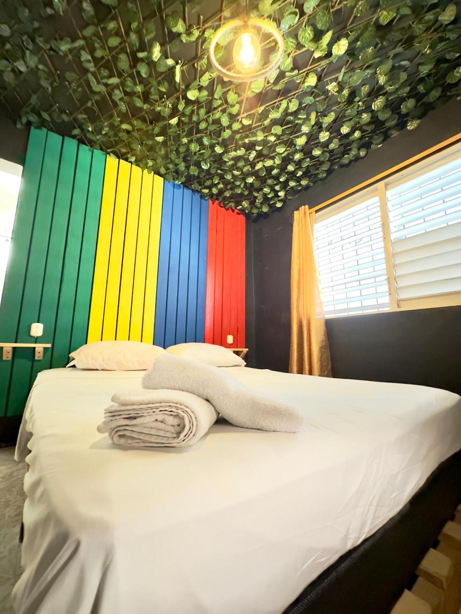 Hostel Watermelon House Samana Exteriör bild